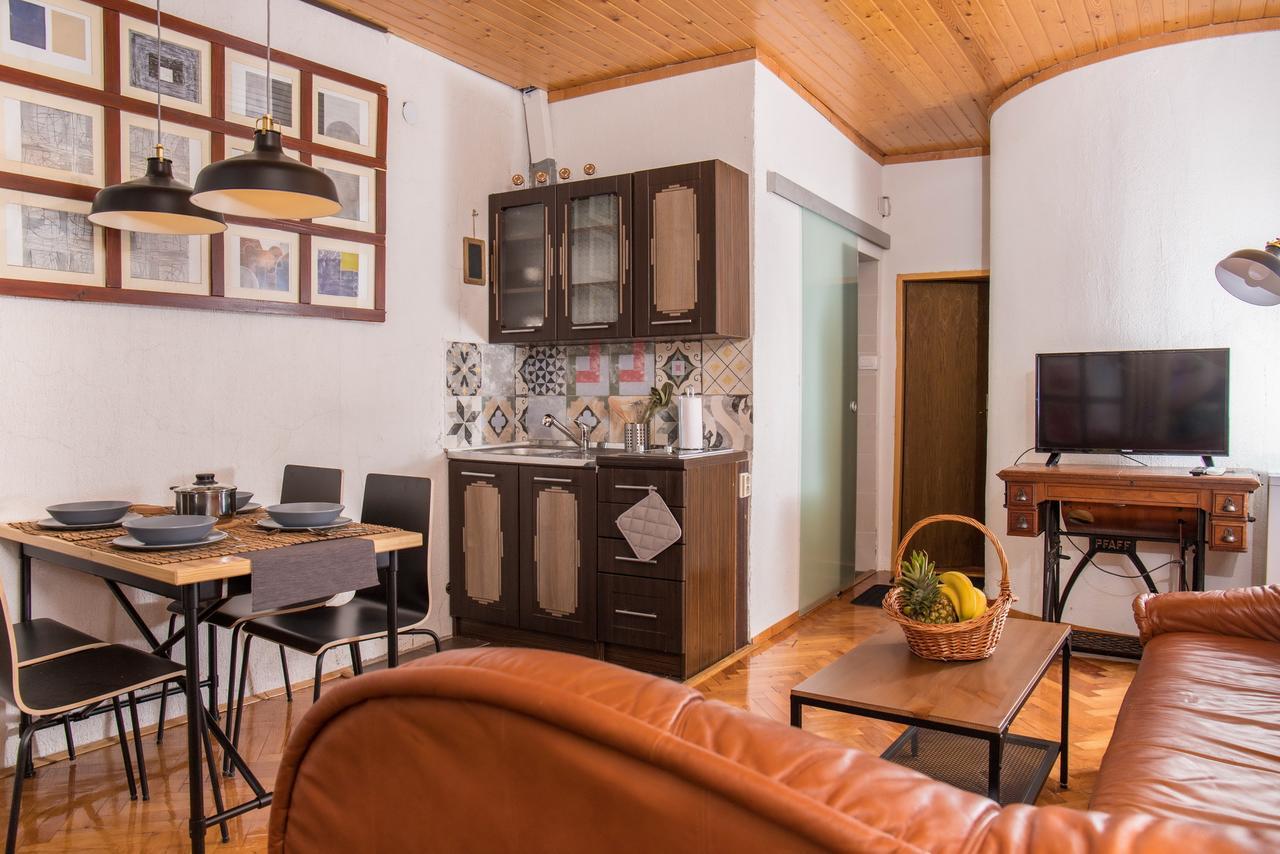 Car Apartments Crikvenica Exterior photo
