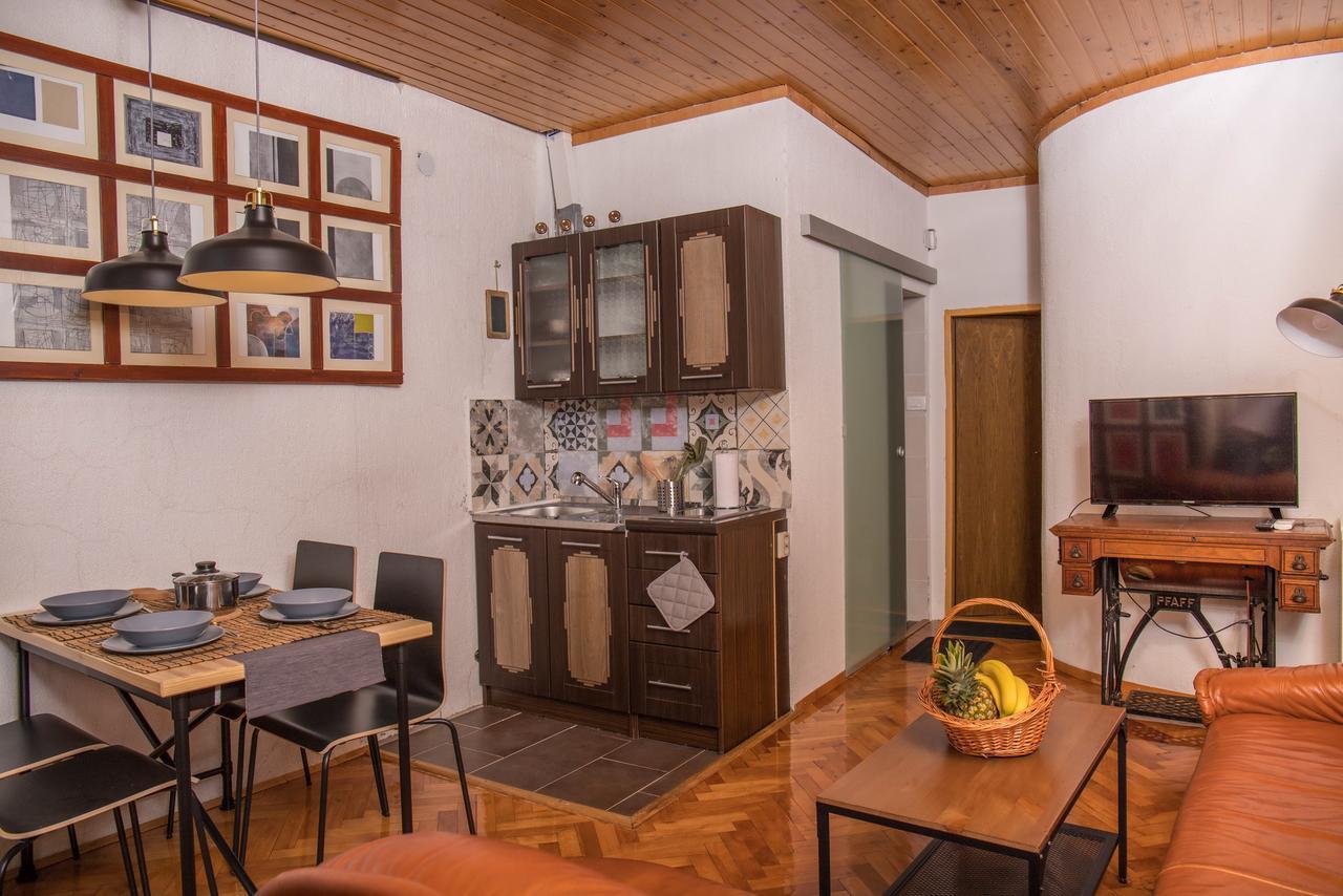Car Apartments Crikvenica Exterior photo