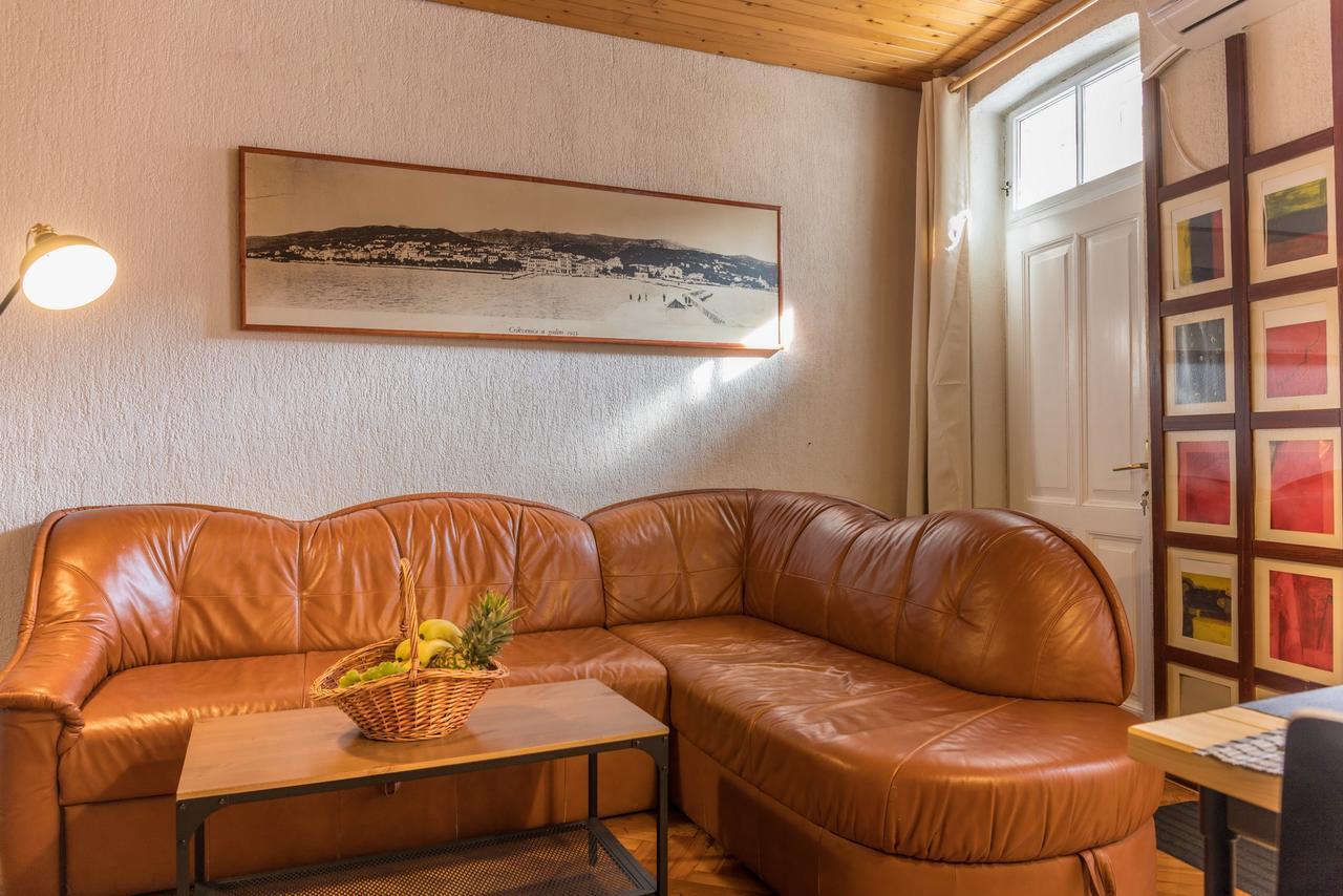 Car Apartments Crikvenica Exterior photo
