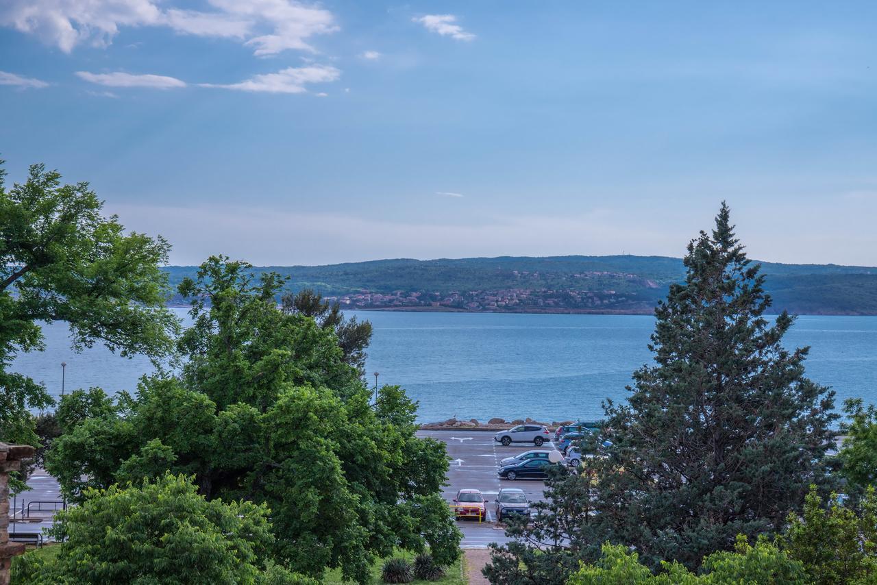 Car Apartments Crikvenica Exterior photo