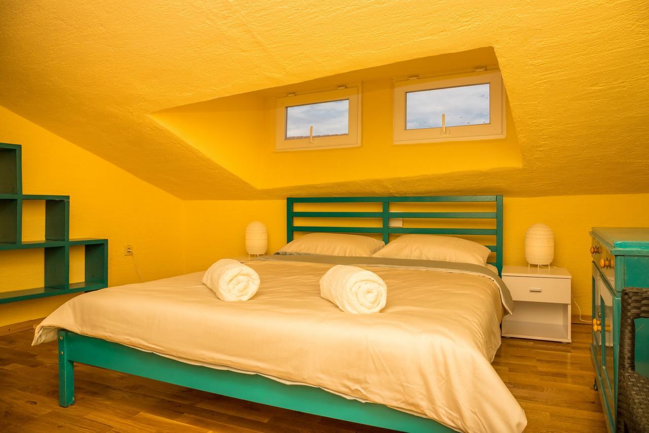 Car Apartments Crikvenica Exterior photo